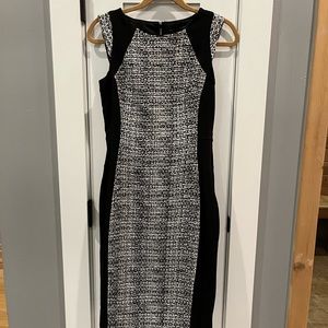 White House black marker dress